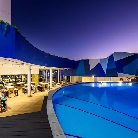 Hotel Sky Sandton Johannesburg Exterior photo
