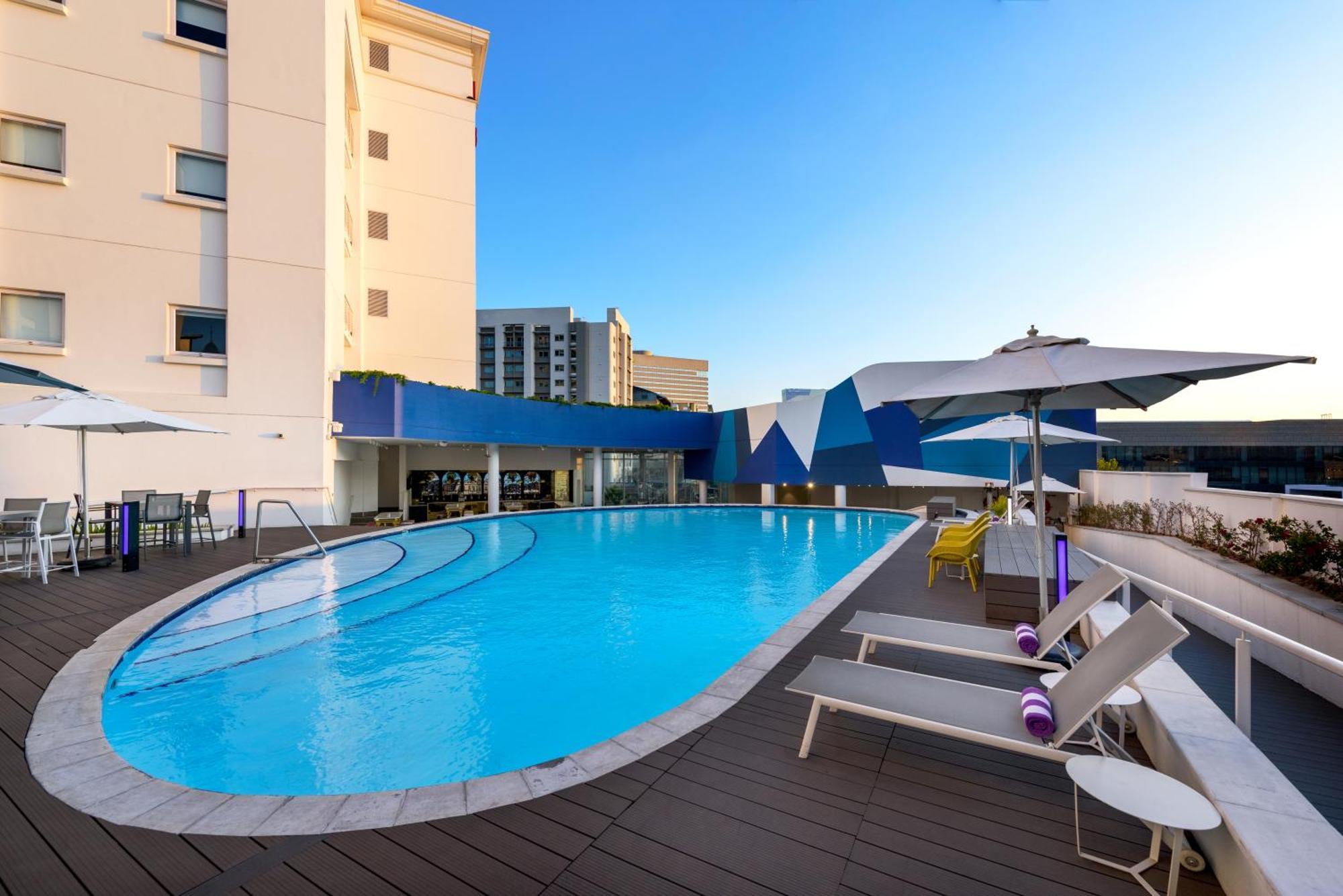 Hotel Sky Sandton Johannesburg Exterior photo